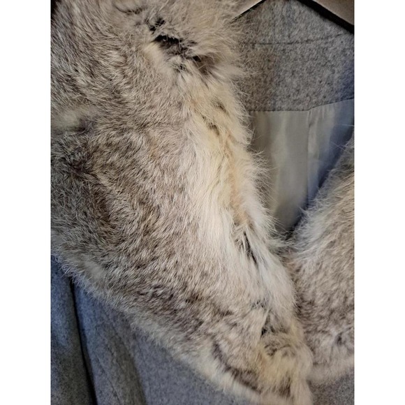 Prime Source Long Double Breasted Wool Coat with Faux‎ Fur Collar - Picture 4 of 9